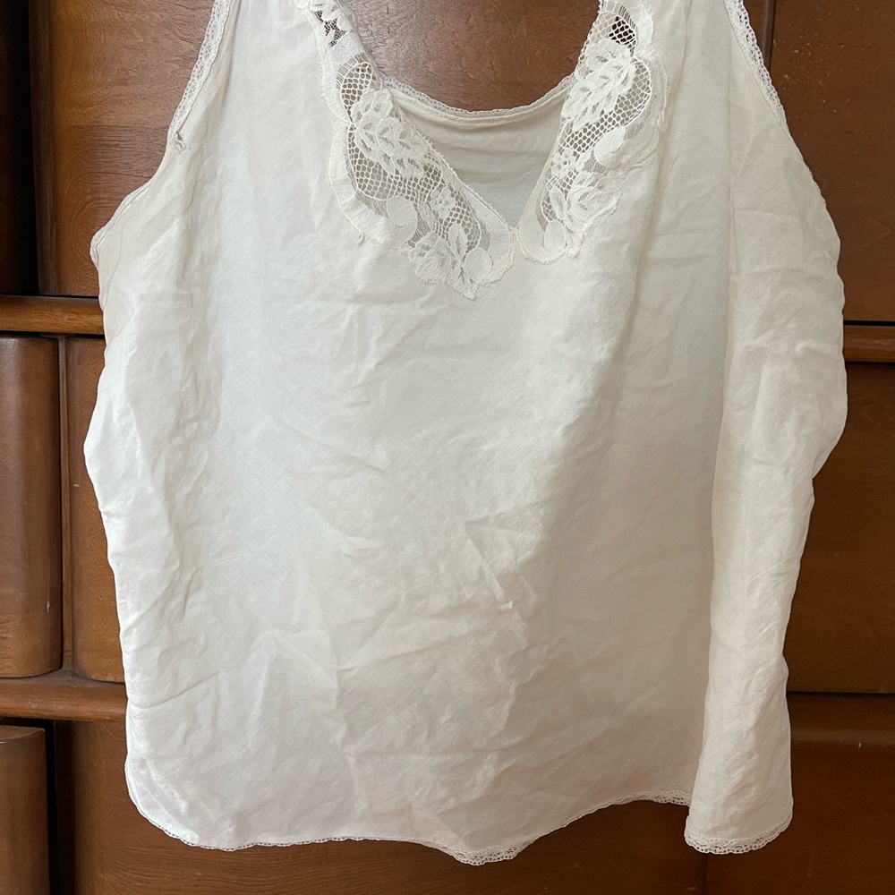 White Lace Blouse - Picture 2 of 4